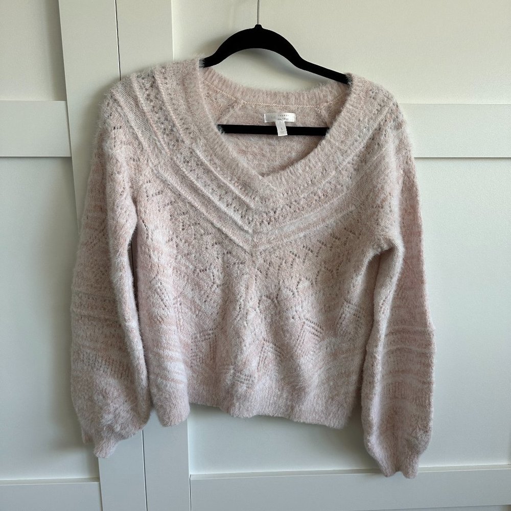 Fuzzy light pink sweater